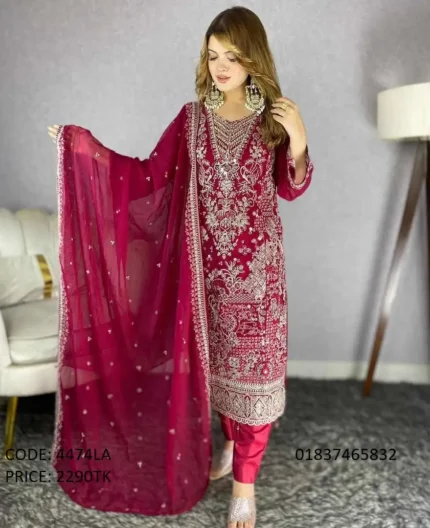 Beautiful Embroidery Work Salwar Kameez