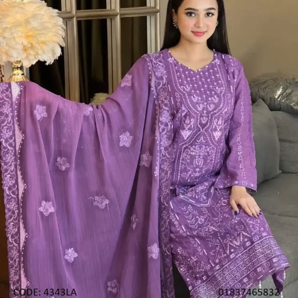 Trendy Embroidery Work Salwar Kameez